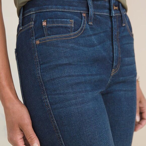 Chico's Size 0.5  Size 6 6R Define Me Denim Slim Leg Ankle - Picture 3 of 16